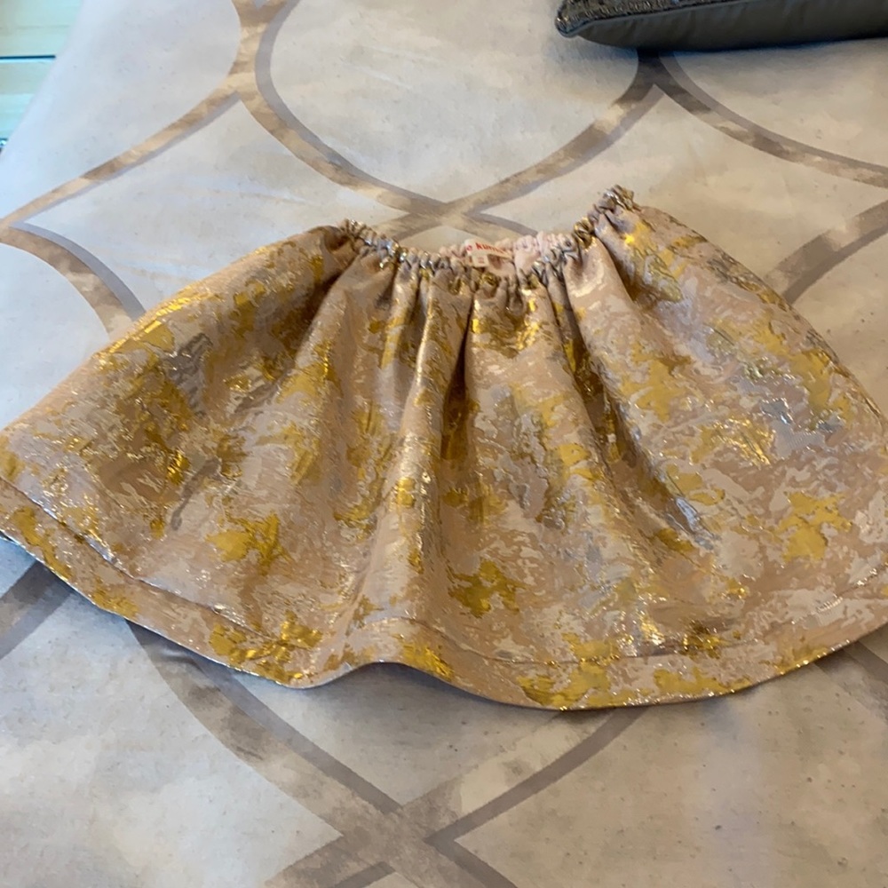 Anne Kurris skirt